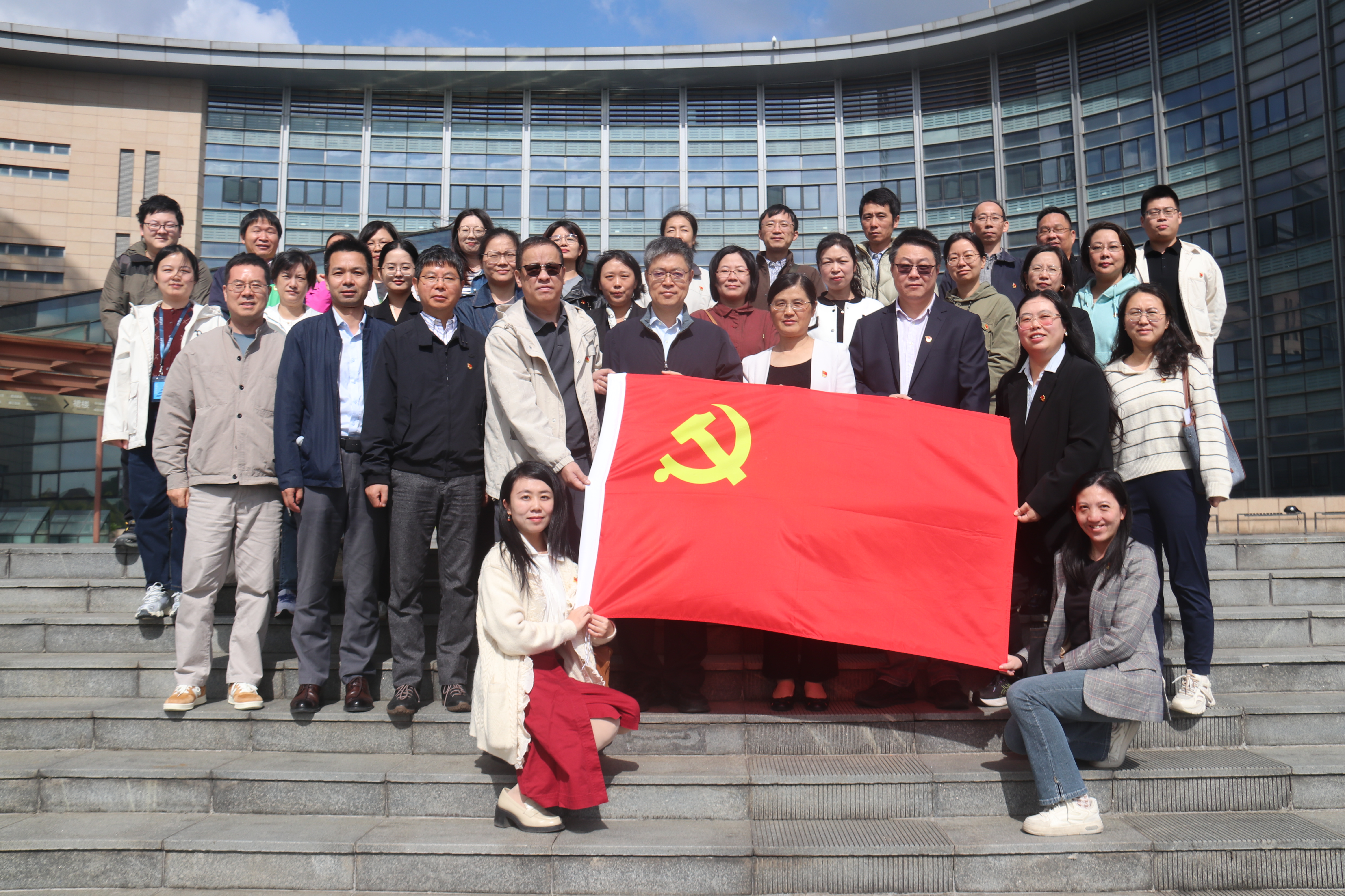 微信图片_20251024141401_52_26.jpg
